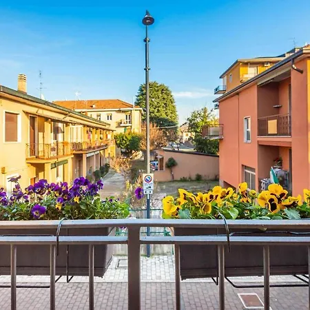 Casa Della Tati Appartement Segrate Buitenkant foto